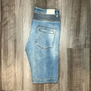 KDNL 11 4 14 11 Skinny Moto Jeans - 34